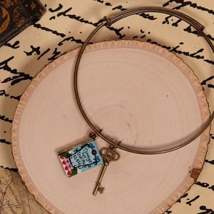 Vintage Through the Looking Glass Bangle Bracelet